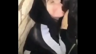 pute suce dans une cavern , RALONG&eacute;E