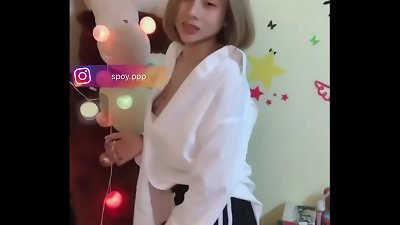 Bigo Live Vietnam luxurious chick massive baps