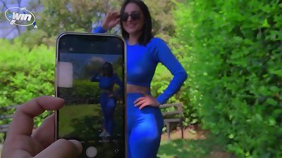 man looks at me in the park finishes up fuckin' me