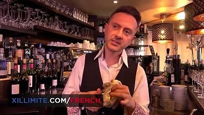 stunning asian Fench black-haired anal plumbed in the bar's kitchen