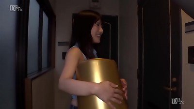 ä»Šæ—¥ã¯ã‚¢ã‚¤ãƒ‰ãƒ«ã¡ã£ãã®ã¨ã‚‚ã‹ã¡ã‚ƒã‚“ãŒãƒ•ã‚¡ãƒ³ã®è‡ªå®…ã«è¨ªå•ã—ã¦ã”å¥‰ä»•ã—ã¡ã‚ƒã„ã¾ã™ã‚ˆï¼ 1