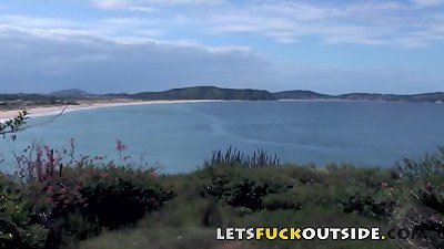 Let's fuck Outside - Beach threesome n double penetration w/ tanned hotty